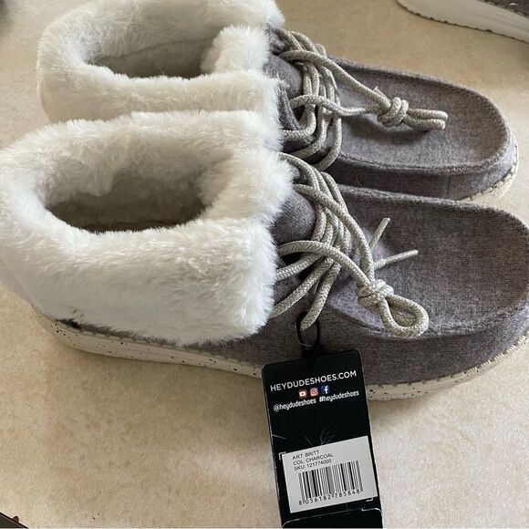Hey Dude Shoes - Hey Dude Britt Charcoal slip on bootie shoes fur boots size Y4 L5 Youth 4 womens